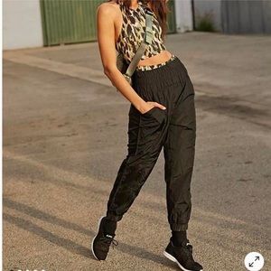 CROSS POST fp movement the way home joggers, NWOT